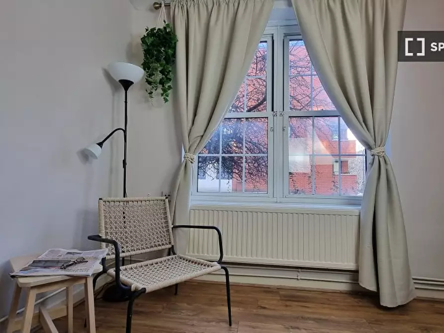 Immagine 3 di Appartamento in affitto  in Welland St a Greenwich