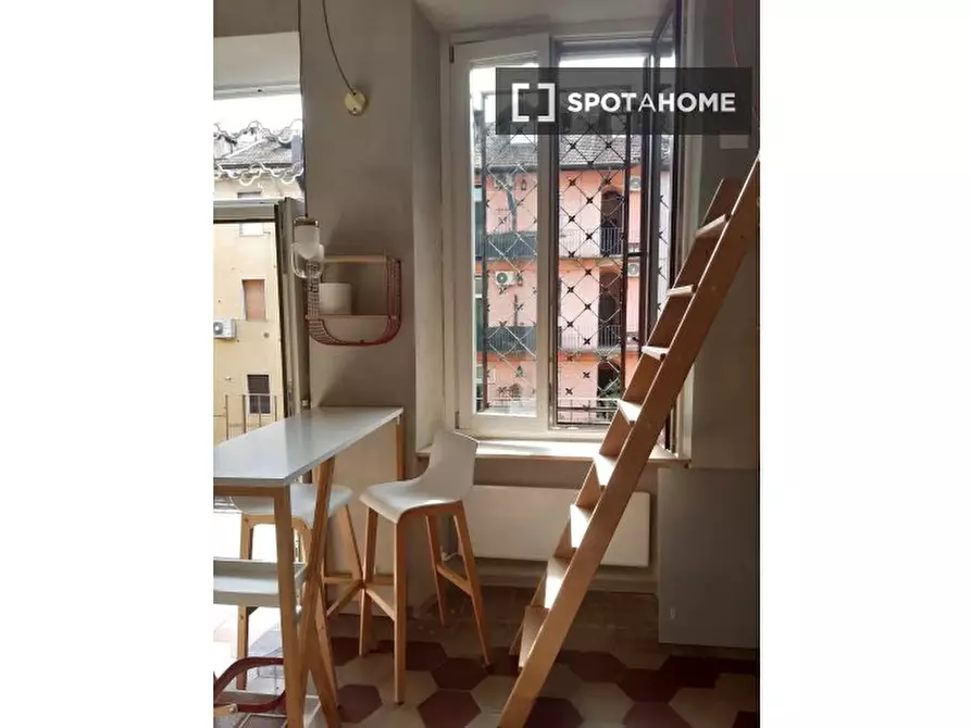 Immagine 10 di Appartamento in affitto  in Via Pastrengo a Milano