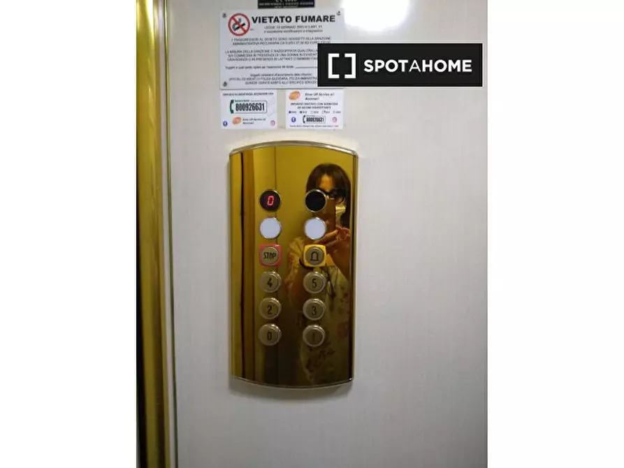 Immagine 17 di Camera condivisa in affitto  in Via Pian Due Torri a Roma