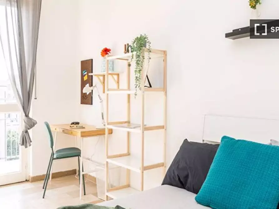 Immagine 6 di Camera condivisa in affitto  in Via Arcivescovo Romilli a Milano