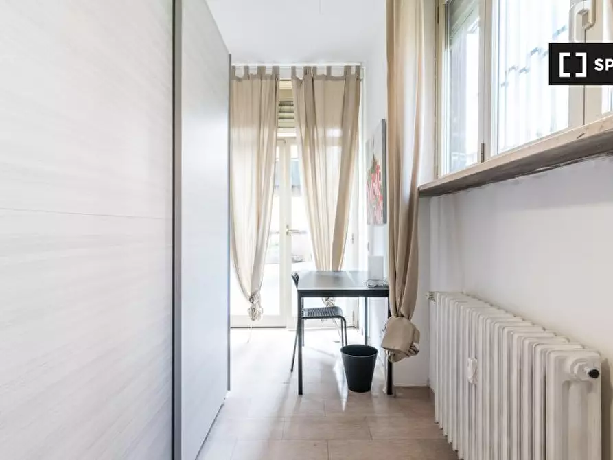 Immagine 19 di Camera condivisa in affitto  in Via Mac Mahon a Milano