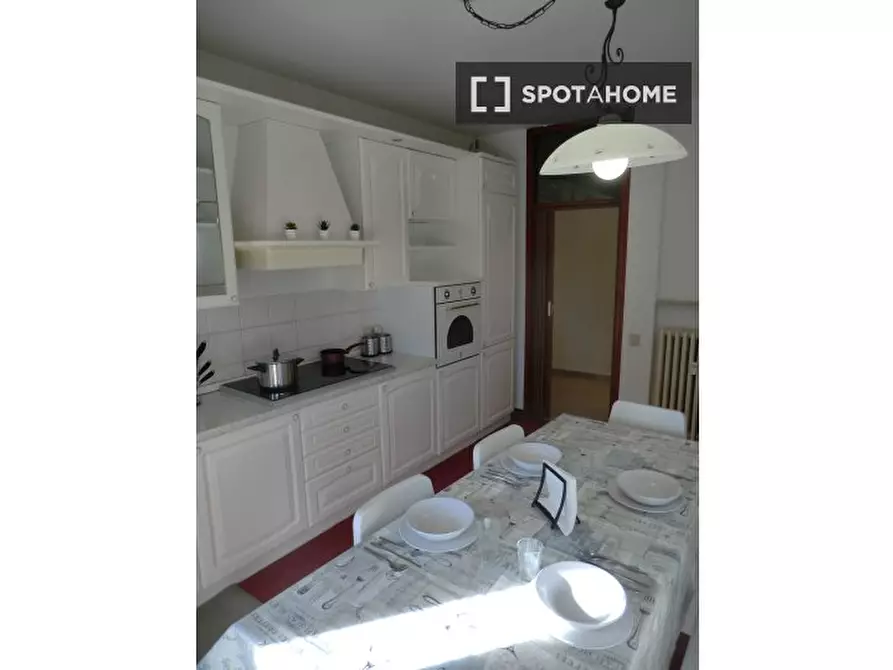 Immagine 15 di Camera condivisa in affitto  in via Vecchia a Padova