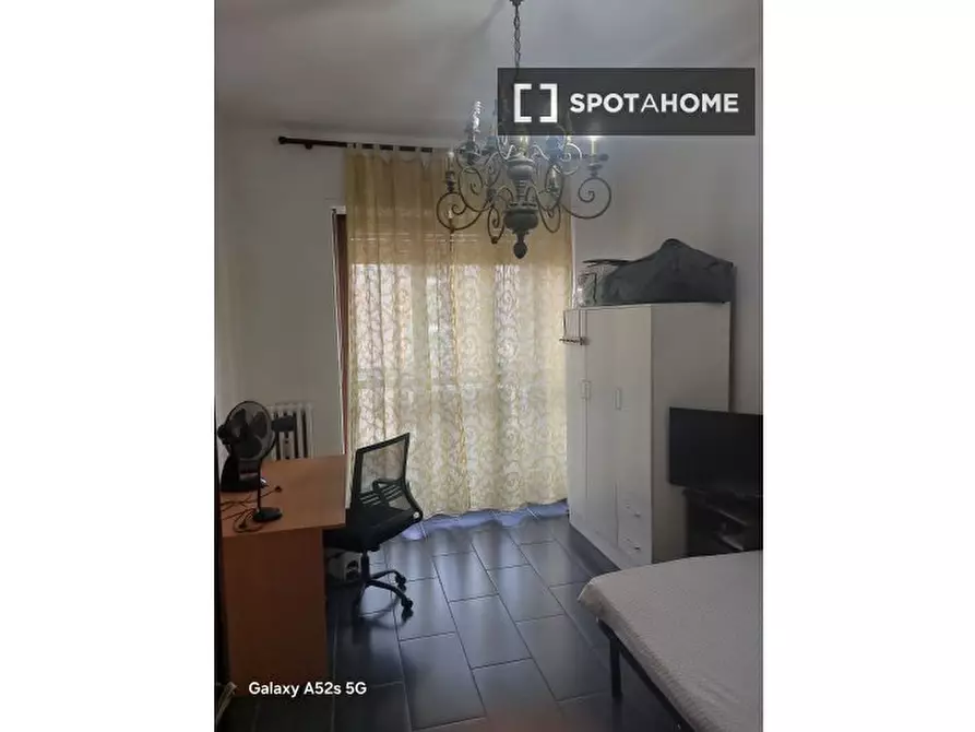 Immagine 6 di Camera condivisa in affitto  in Via Boston a Torino