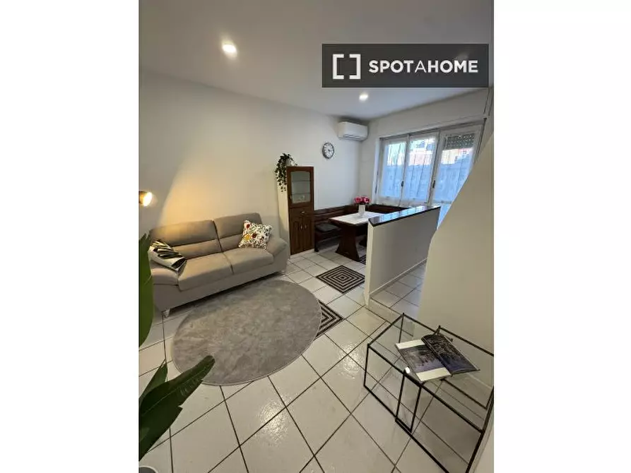 Immagine 9 di Appartamento in affitto  in Via Rembrandt a Milano