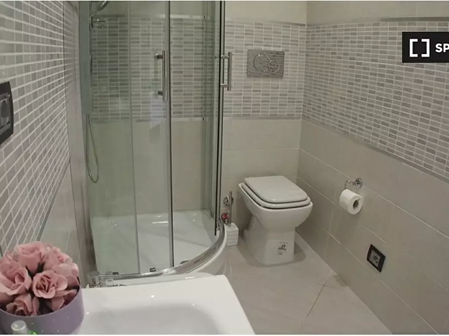 Immagine 8 di Appartamento in affitto  in Via Ilario Alibrandi, 00165 Roma RM, Italy a Roma