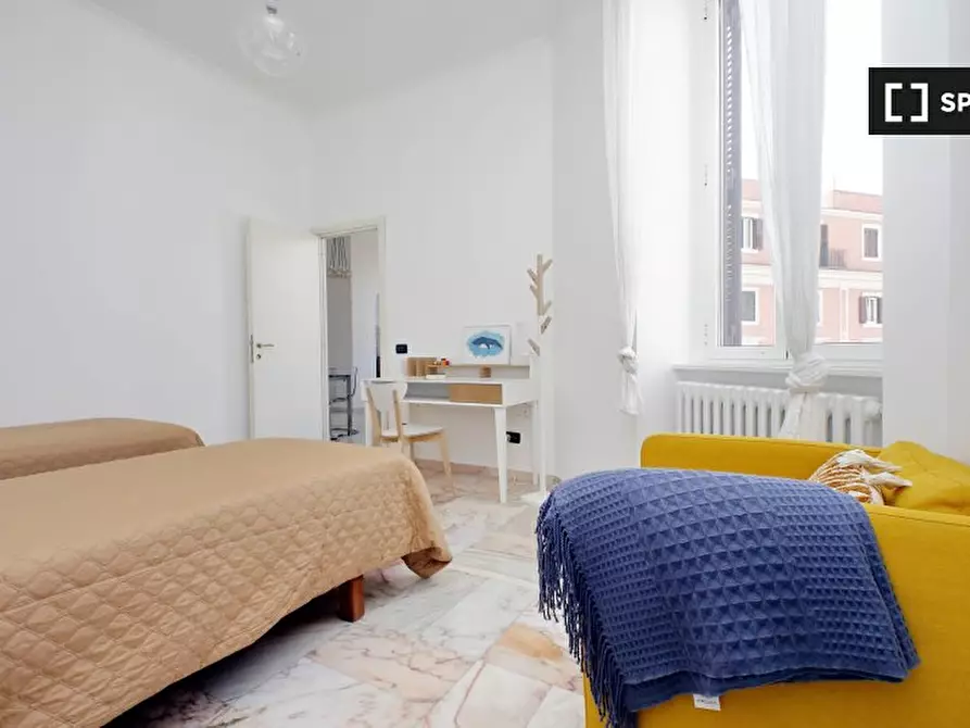 Immagine 13 di Appartamento in affitto  in Via degli Ausoni a Roma