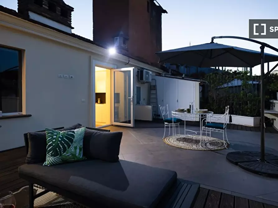 Immagine 10 di Appartamento in affitto  in Via Torino a Roma