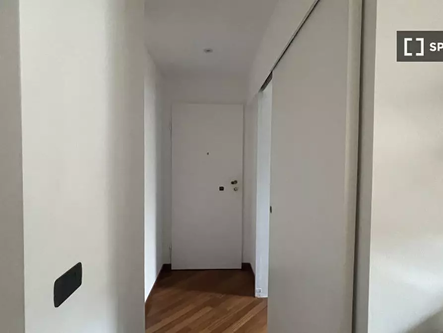 Immagine 9 di Camera condivisa in affitto  in Via della Guastalla a Milano