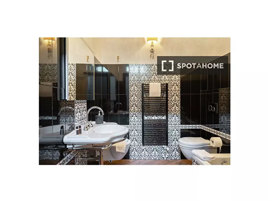 Immagine 17 di Appartamento in affitto  in Via S. Gallo a Firenze