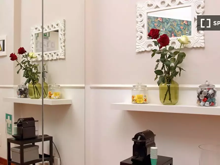 Immagine 5 di Appartamento in affitto  in Via Otranto a Roma