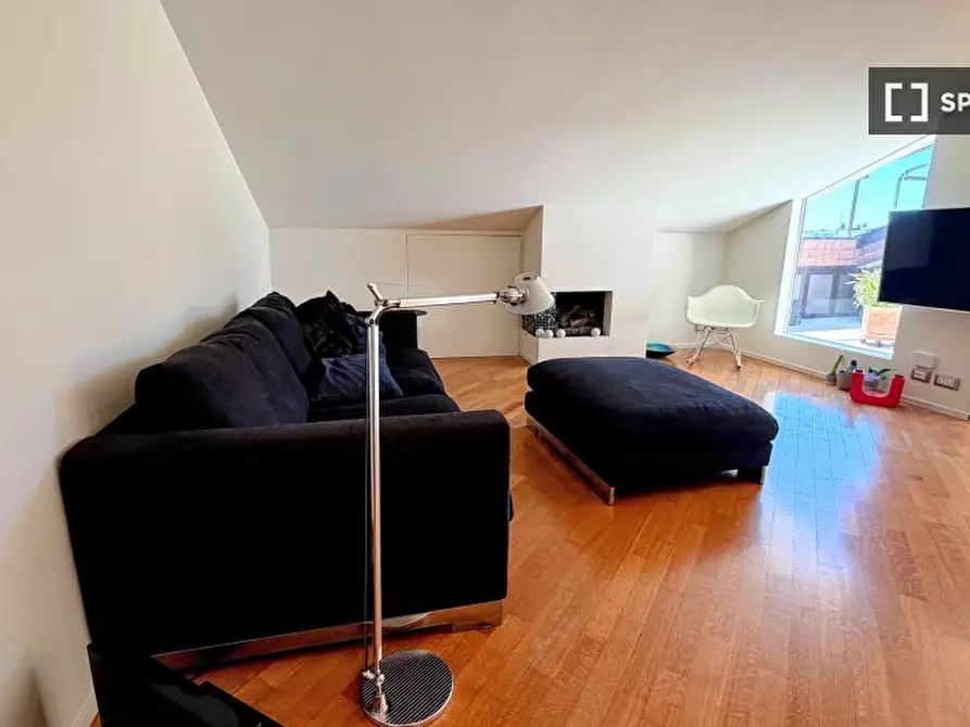 Immagine 16 di Appartamento in affitto  in Via Benedetto Croce a Roma