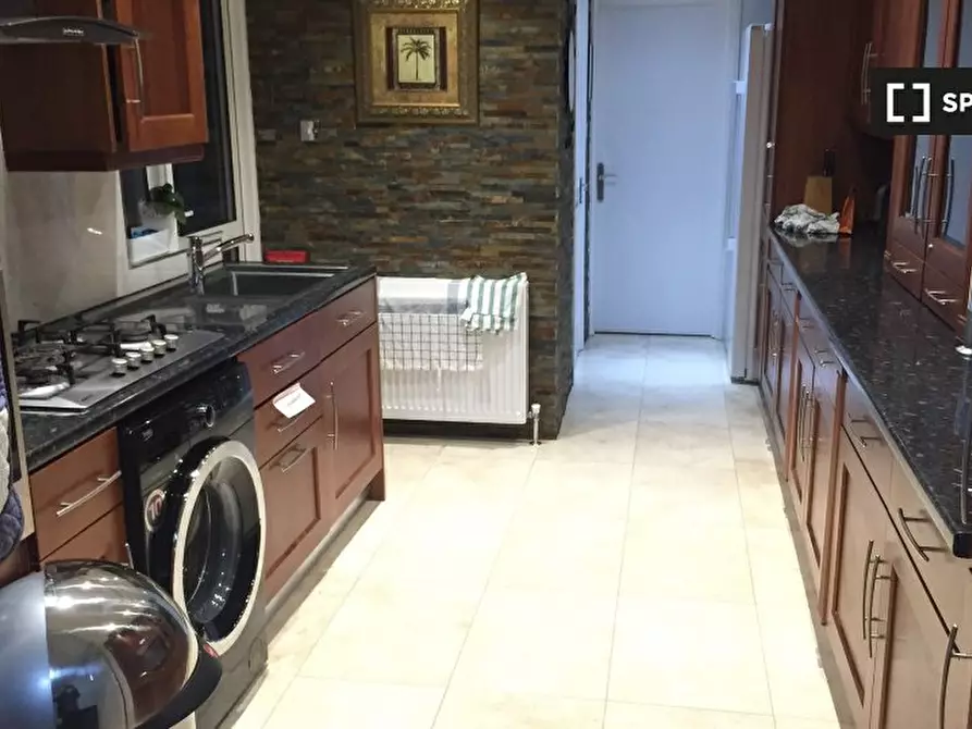 Immagine 10 di Camera condivisa in affitto  in Fortnam Rd a Islington