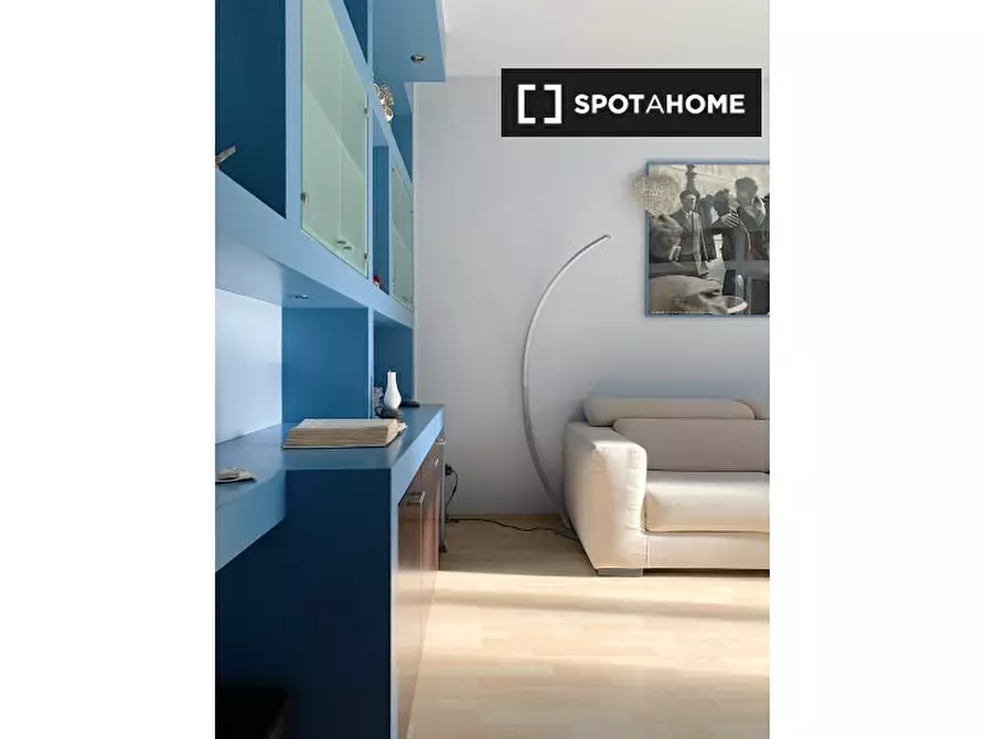 Immagine 6 di Ufficio in affitto  in Via Val di Sole a Milano