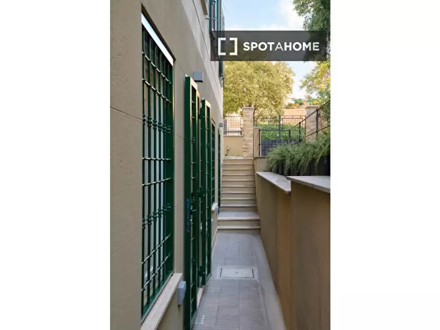 Immagine 9 di Ufficio in affitto  in Via Giulia di Gallese a Roma