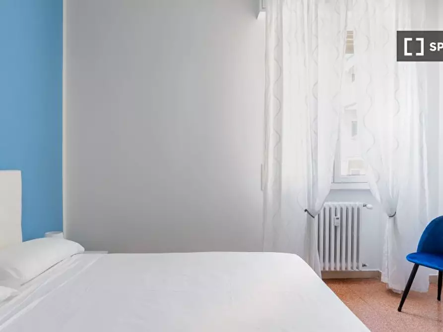 Immagine 11 di Appartamento in affitto  in Via Genova a Bologna