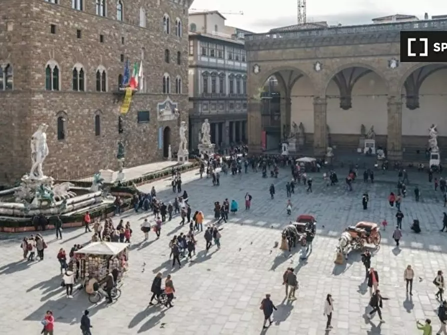 Immagine 12 di Appartamento in affitto  in P.za della Signoria a Firenze