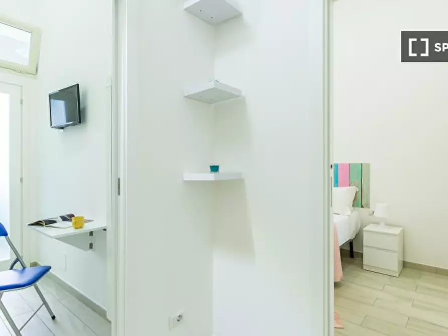 Immagine 15 di Appartamento in affitto  in Via Andrea Cantelmo a Napoli