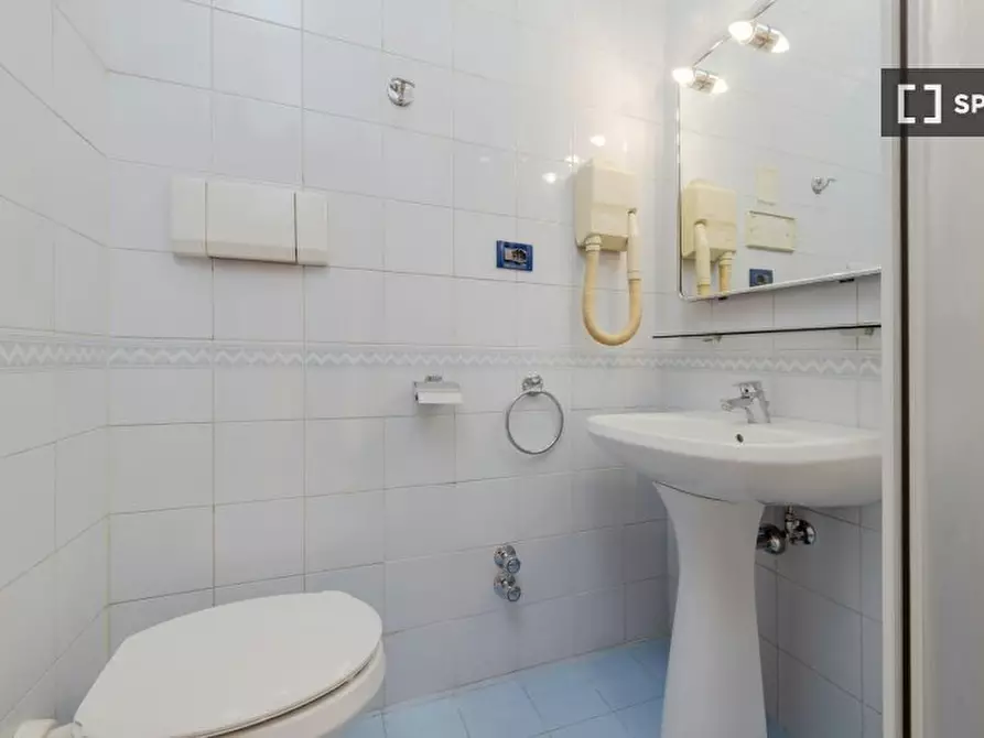 Immagine 18 di Camera condivisa in affitto  in Lungo Dora Napoli a Torino