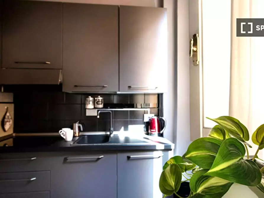 Immagine 2 di Ufficio in affitto  in Vicolo della Neve a Bologna