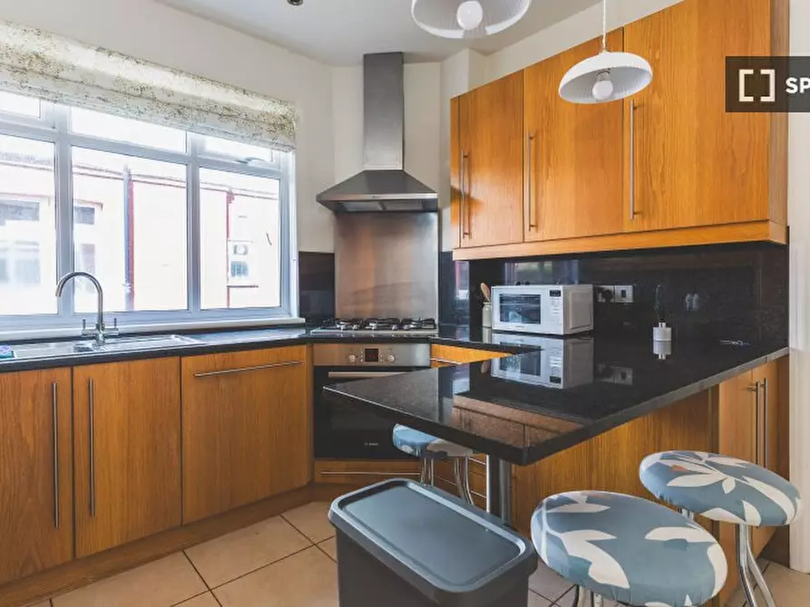 Immagine 4 di Appartamento in affitto  in Curzon Cres a Brent