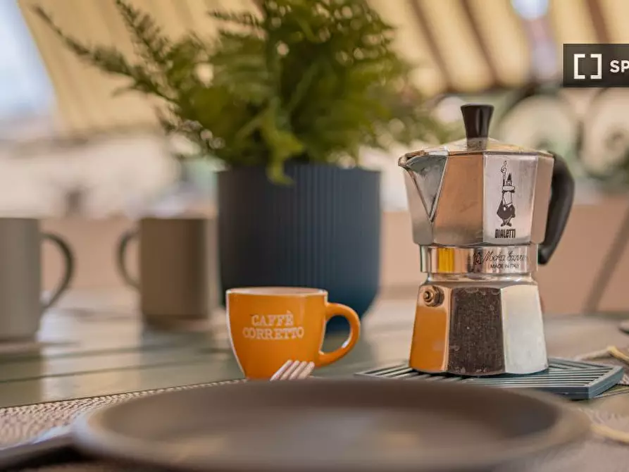 Immagine 13 di Appartamento in affitto  in Via Ostiense a Roma