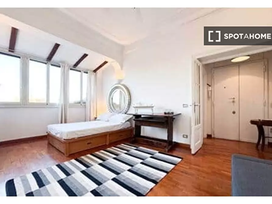 Immagine 11 di Appartamento in affitto  in Via Taro a Roma