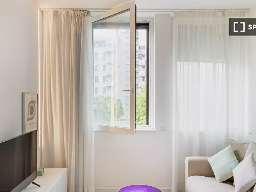 Immagine 5 di Appartamento in affitto  in Via Andrea Maffei a Milano