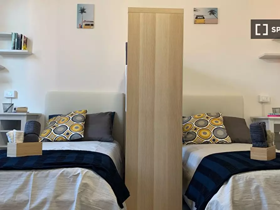 Immagine 1 di Camera condivisa in affitto  in Via Mazzini a Bologna