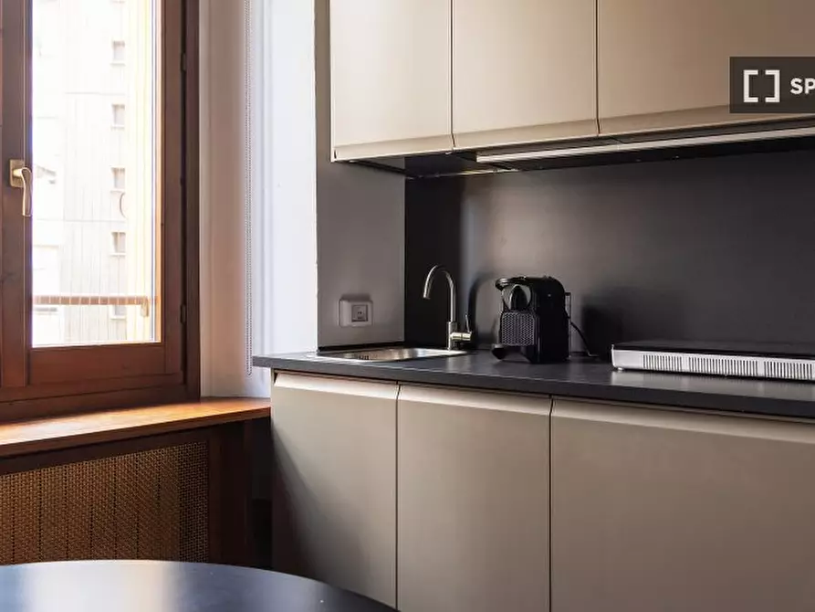 Immagine 13 di Appartamento in affitto  in Via Anfiteatro a Milano