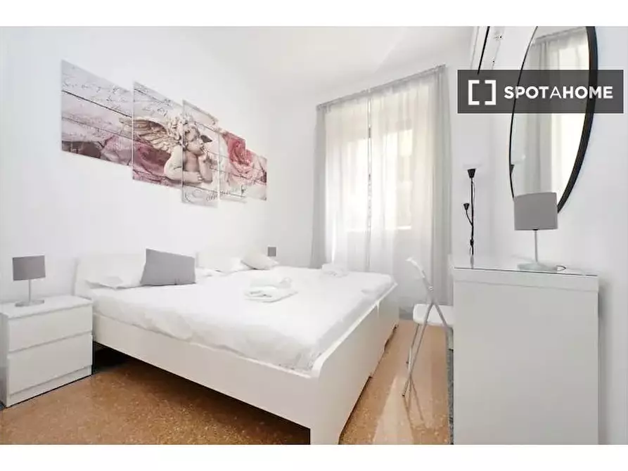 Immagine 12 di Appartamento in affitto  in Via Livorno a Roma