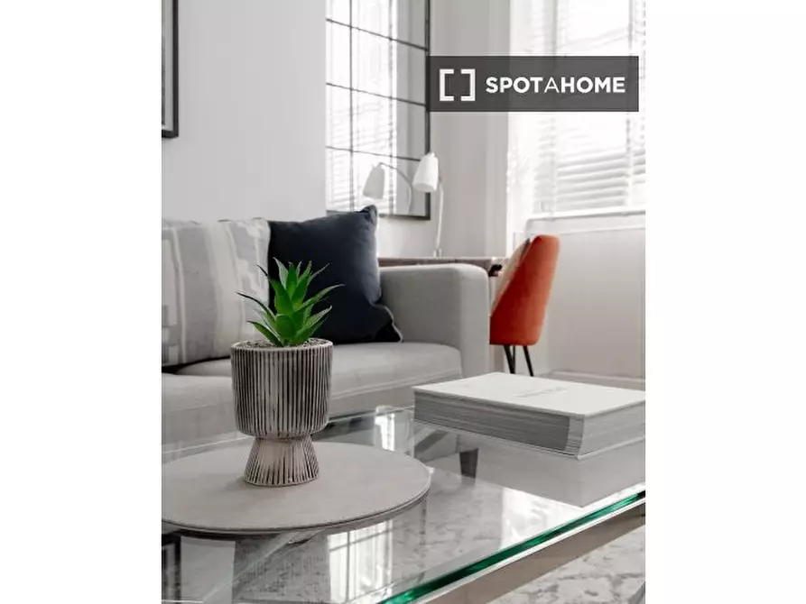 Immagine 4 di Appartamento in affitto  in -41 Nottingham Pl a Paddington