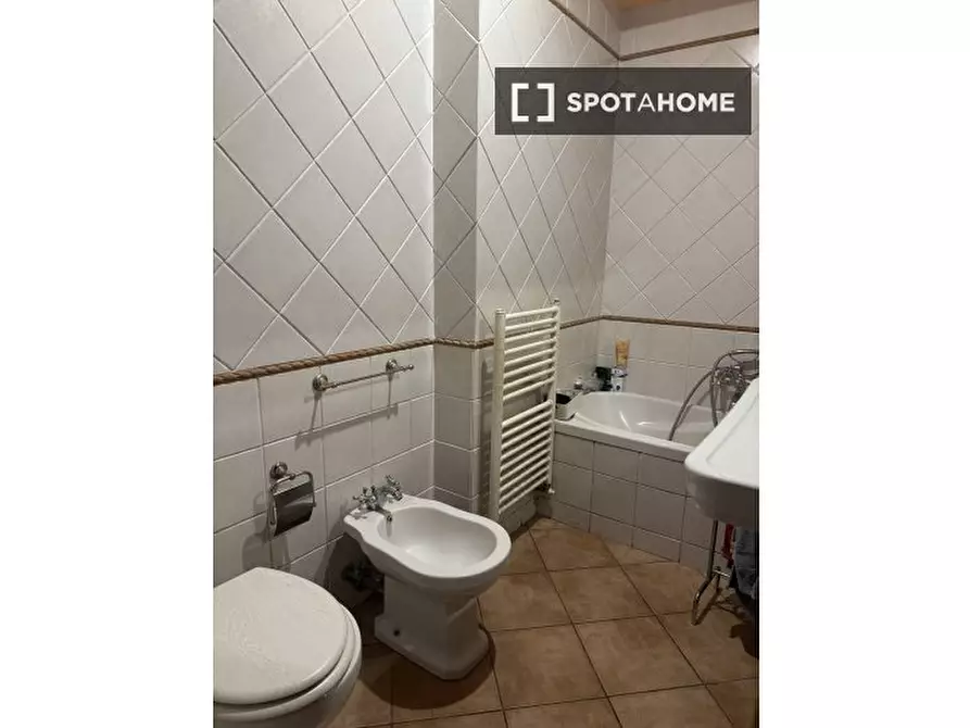 Immagine 16 di Ufficio in affitto  in Vicolo dei Modelli a Roma