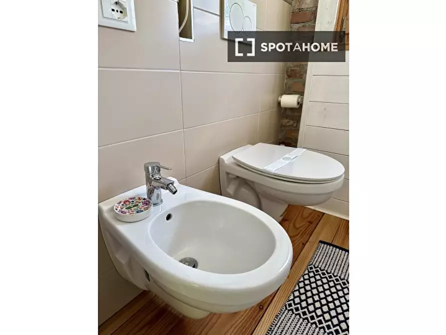 Immagine 15 di Ufficio in affitto  in Via S. Pietro a Luino