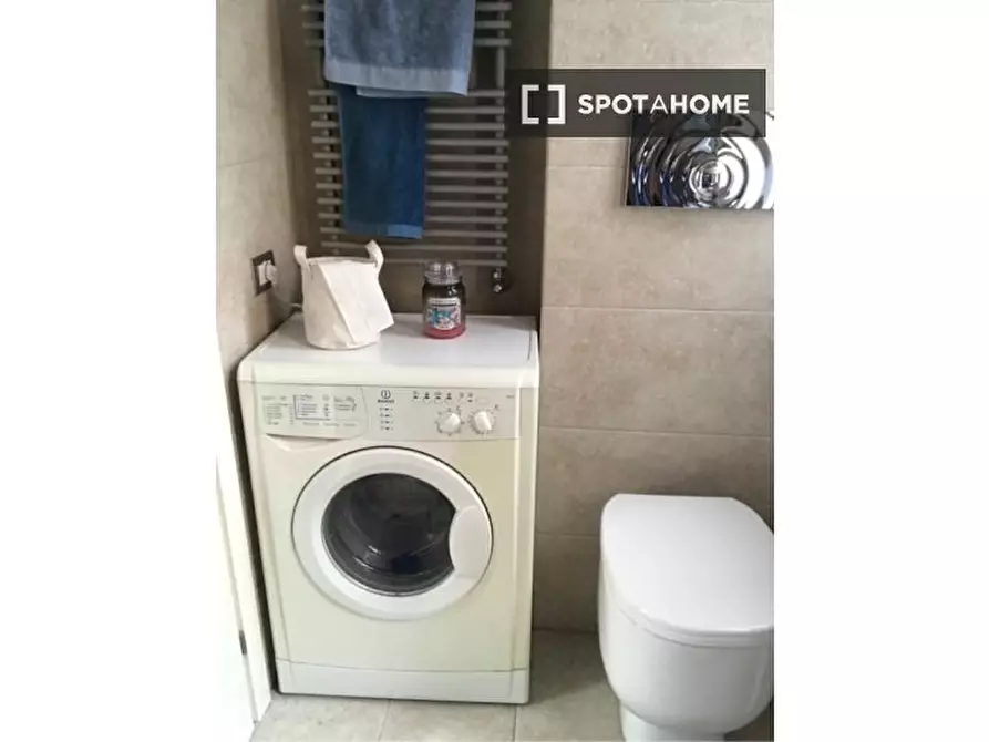 Immagine 5 di Ufficio in affitto  in Via Stendhal a Milano