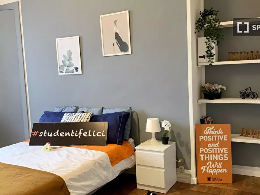 Immagine 2 di Camera condivisa in affitto  in Corso Re Umberto n. a Torino