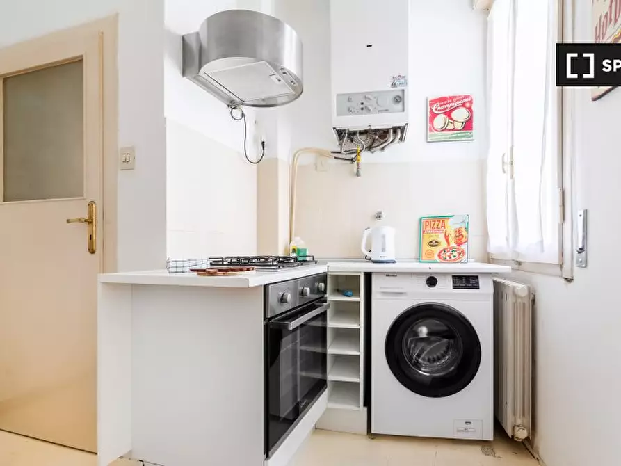 Immagine 3 di Appartamento in affitto  in Via delle Lame a Bologna