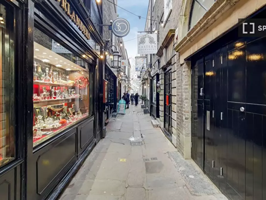 Immagine 10 di Appartamento in affitto  in George St a Richmond