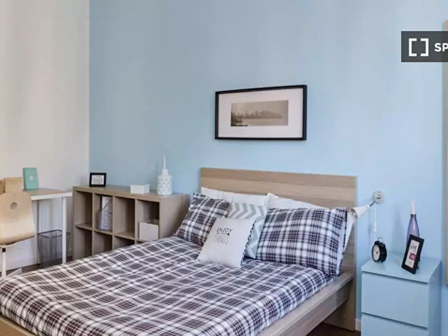 Immagine 1 di Camera condivisa in affitto  in Via Dei Mandorli Milan a Buccinasco