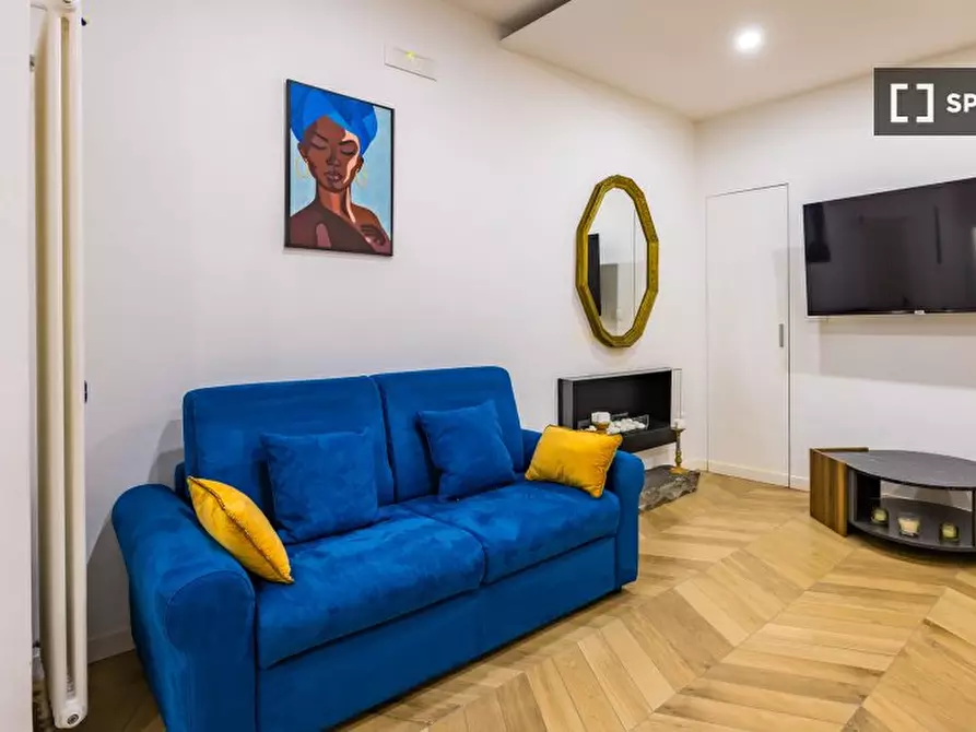 Immagine 10 di Appartamento in affitto  in Via Salvator Rosa a Napoli