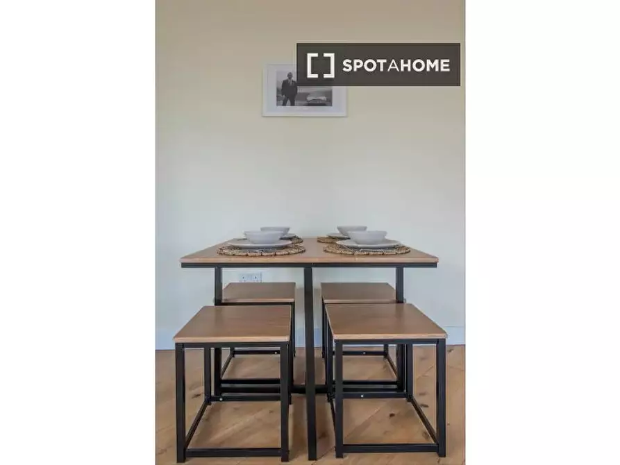 Immagine 6 di Appartamento in affitto  in Lockton St a Kensington