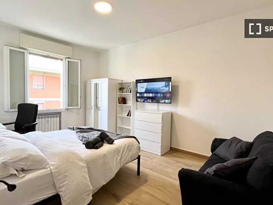 Immagine 16 di Camera condivisa in affitto  in Via Stuffler a Modena