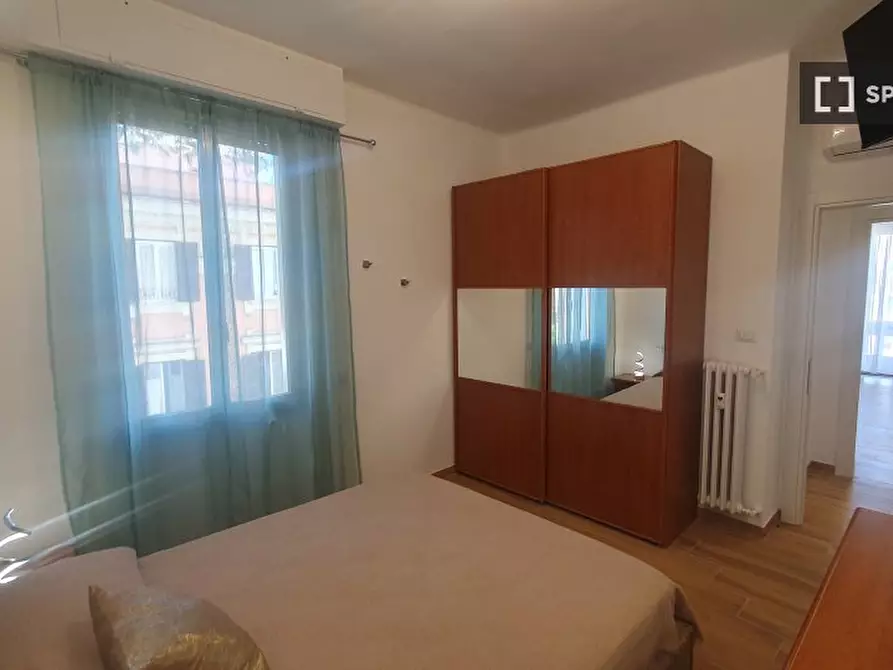 Immagine 14 di Appartamento in affitto  in Via Claterna a Roma