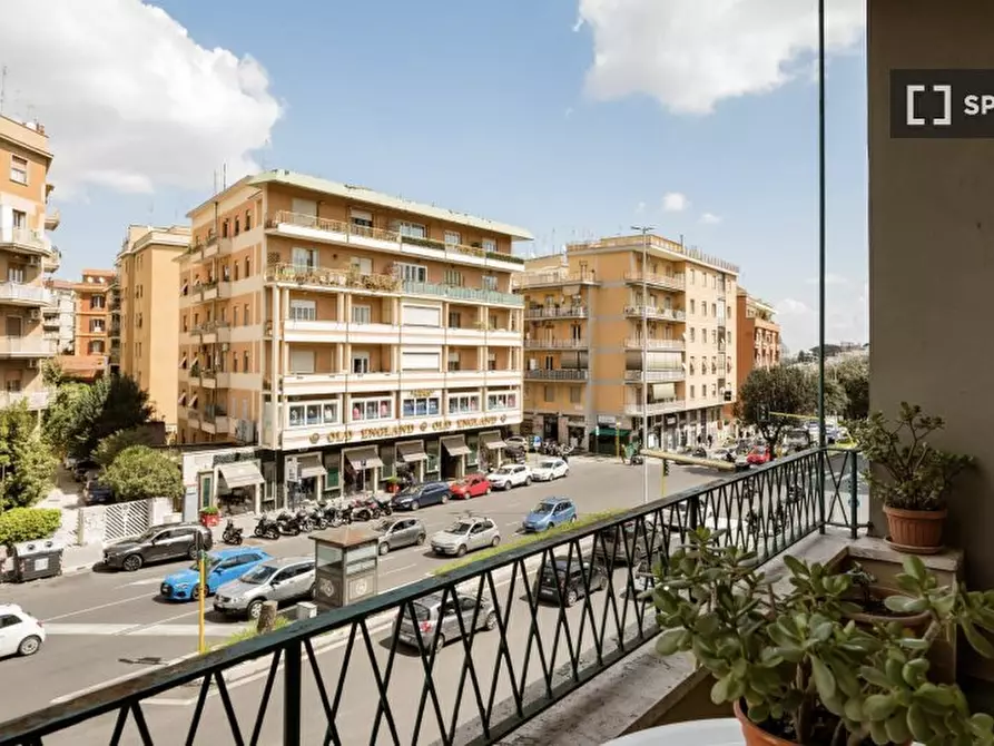 Immagine 6 di Camera condivisa in affitto  in Piazza Irnerio a Roma
