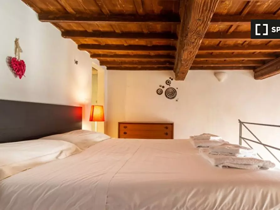 Immagine 11 di Appartamento in affitto  in Via dei Leoni a Firenze