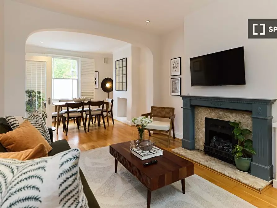 Immagine 2 di Appartamento in affitto  in Huxley Street a Kensington