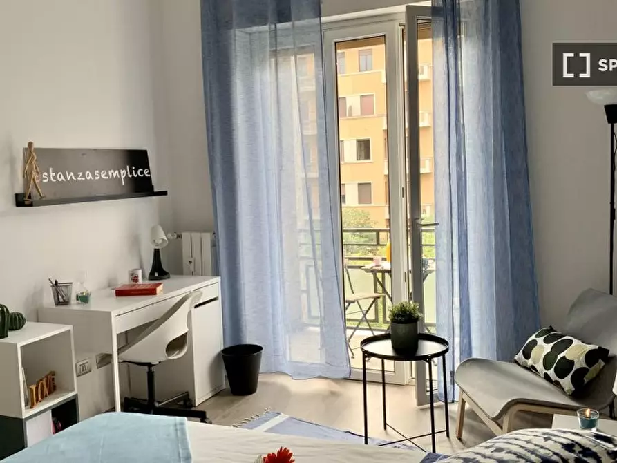 Immagine 19 di Camera condivisa in affitto  in Corso Peschiera n. a Torino