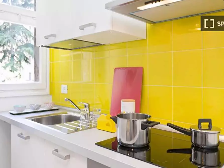 Immagine 10 di Camera condivisa in affitto  in Via Salvatore Barzilai a Milano