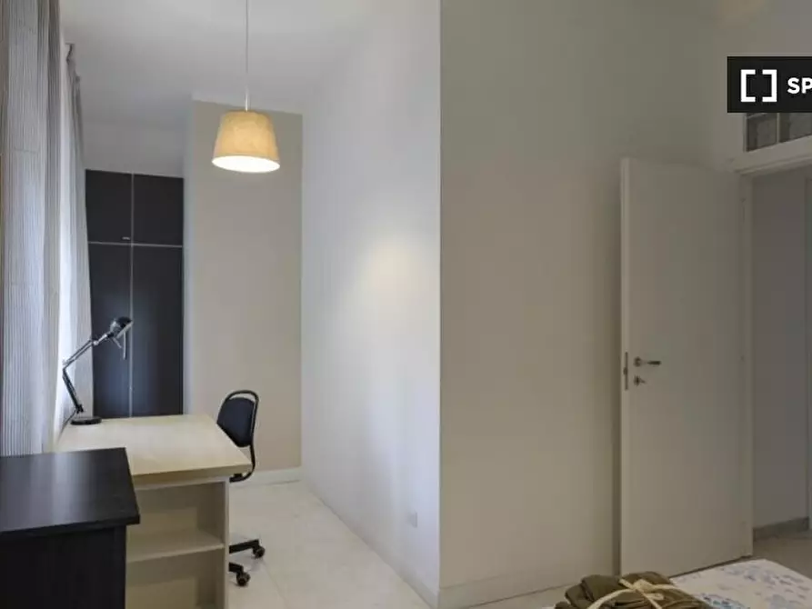 Immagine 4 di Camera condivisa in affitto  in Via Fogliano a Roma