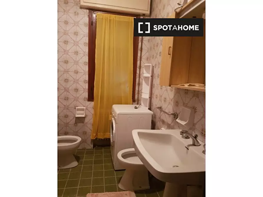 Immagine 14 di Camera condivisa in affitto  in Via Luciano Manara a Padova