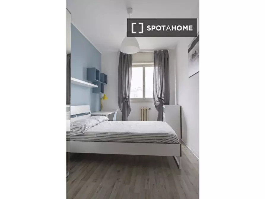Immagine 6 di Camera condivisa in affitto  in Via Federico Engels a Milano